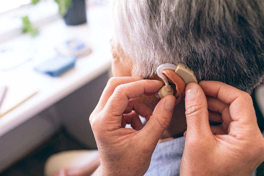 Veteran with a tinnitus va rating and hearing loss receives a hearing aid